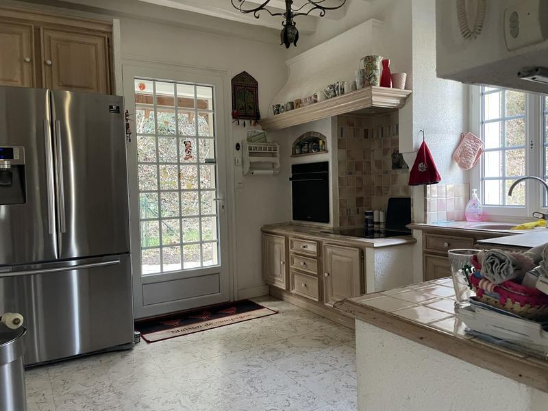 Maison - 225 m² - 8 pièces