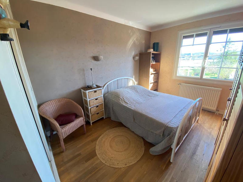 Maison - 259 m² - 9 pièces