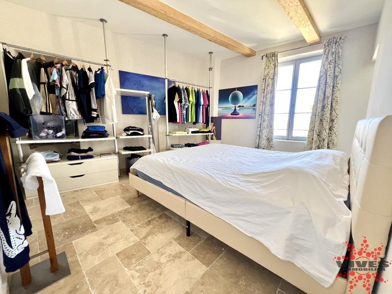 Maison - 180 m² - 6 pièces