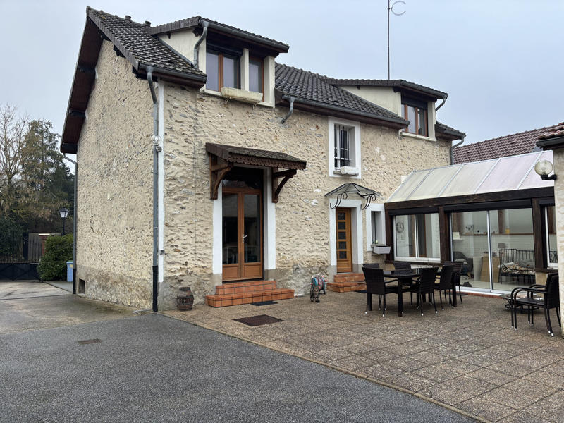 Maison - 128 m² - 5 pièces