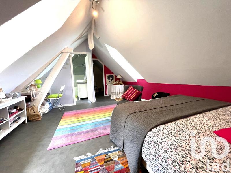 Maison - 145 m² - 8 pièces