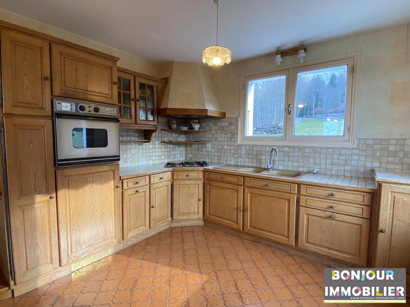 Maison - 187 m² - 6 pièces