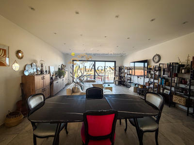 Maison - 156 m² - 4 pièces