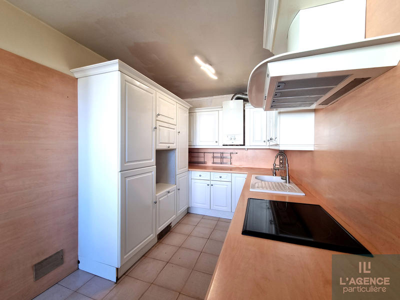 Appartement - 90 m² - 5 pièces