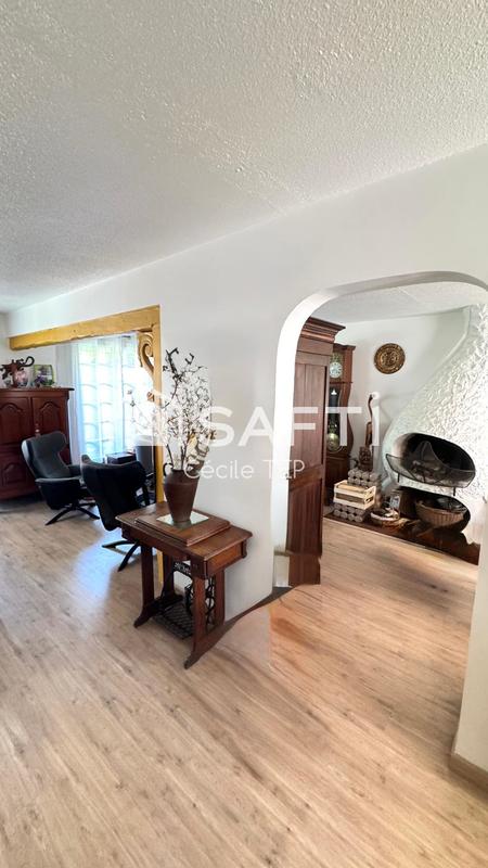 Maison - 146 m² - 6 pièces