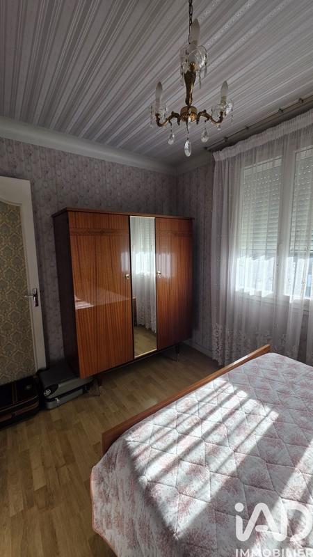 Maison - 111 m² - 7 pièces