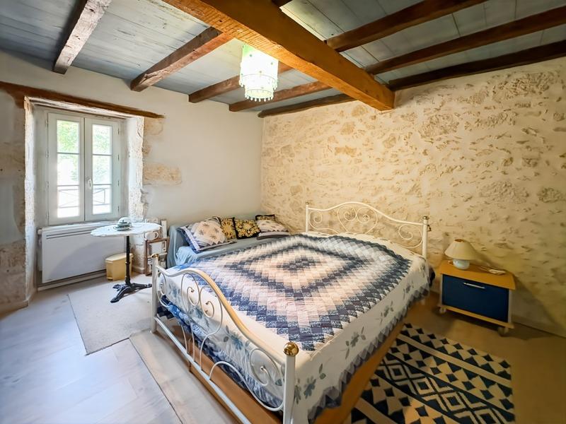 Maison de village - 115 m² - 3 pièces