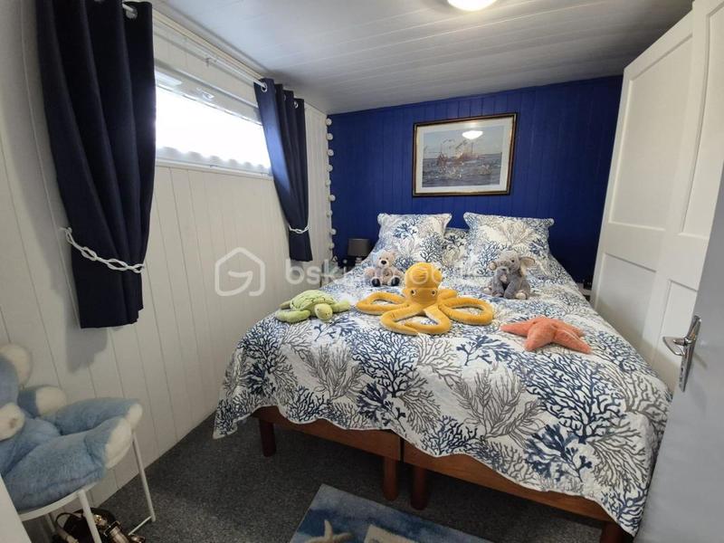 Maison traditionnelle - 111 m² - 6 pièces