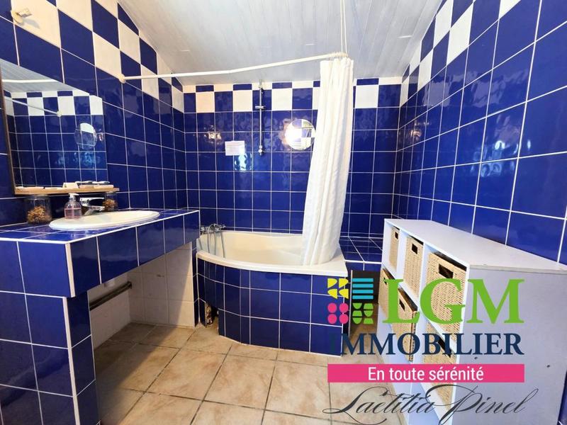 Maison - 206 m² - 8 pièces