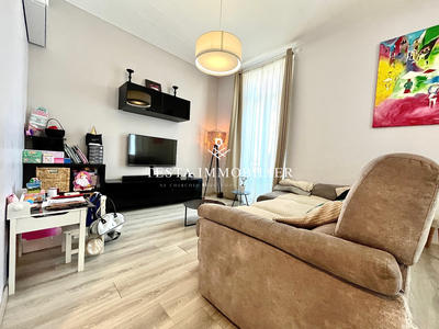 Appartement - 85 m² - 4 pièces