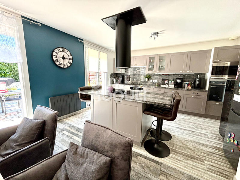 Maison - 139 m² - 7 pièces