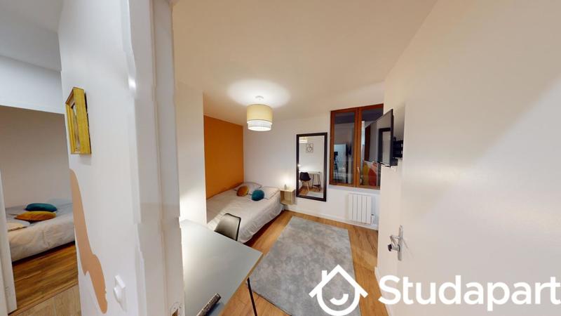 Chambre - 10 m² - 1 pièce