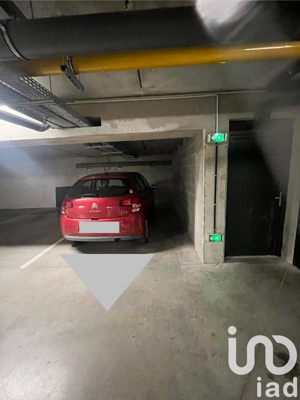 Parking - 15 m²
