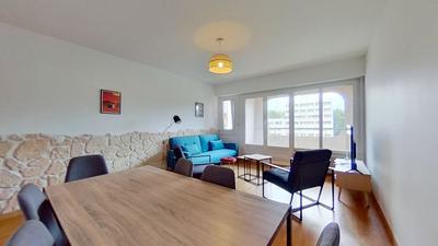 Chambre - 10 m² - 6 pièces