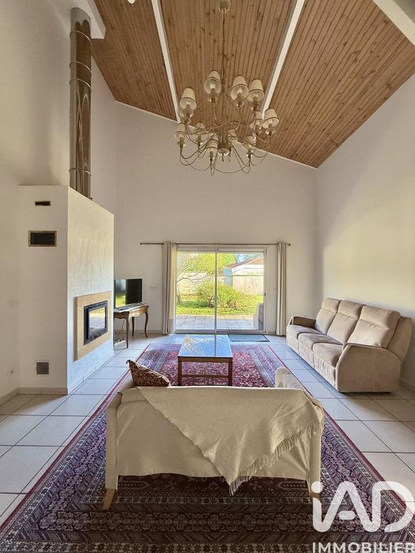 Maison - 185 m² - 5 pièces