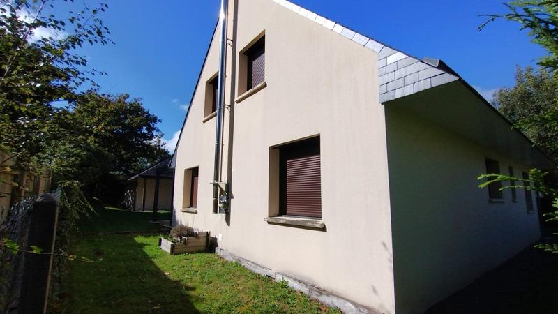 Maison - 140 m² - 6 pièces