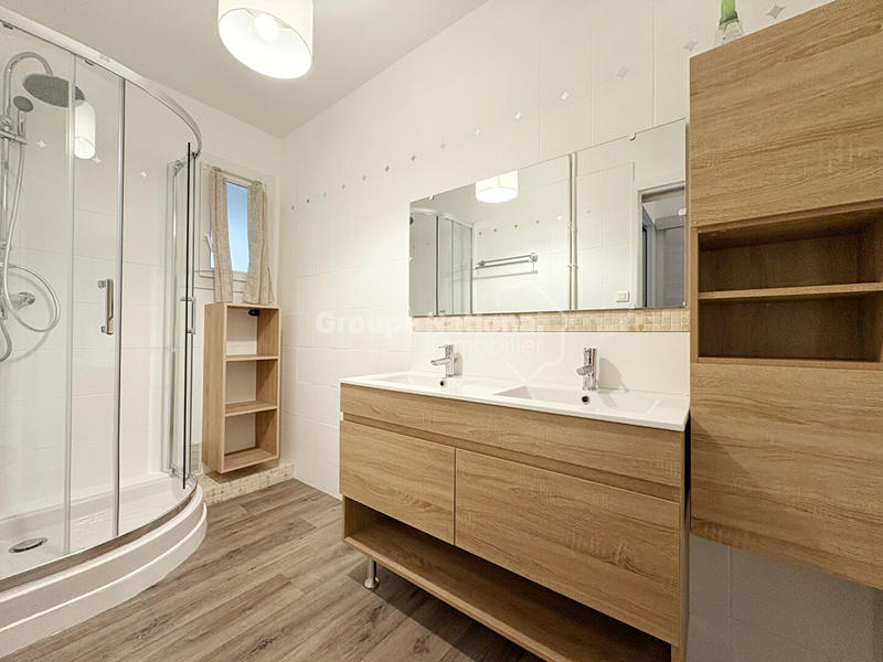 Appartement - 83 m² - 4 pièces