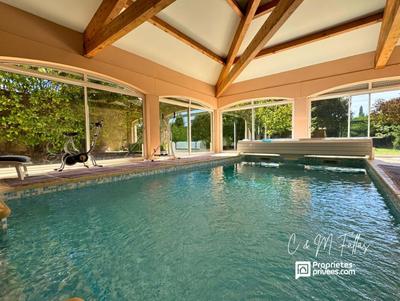 Maison - 170 m² - 6 pièces