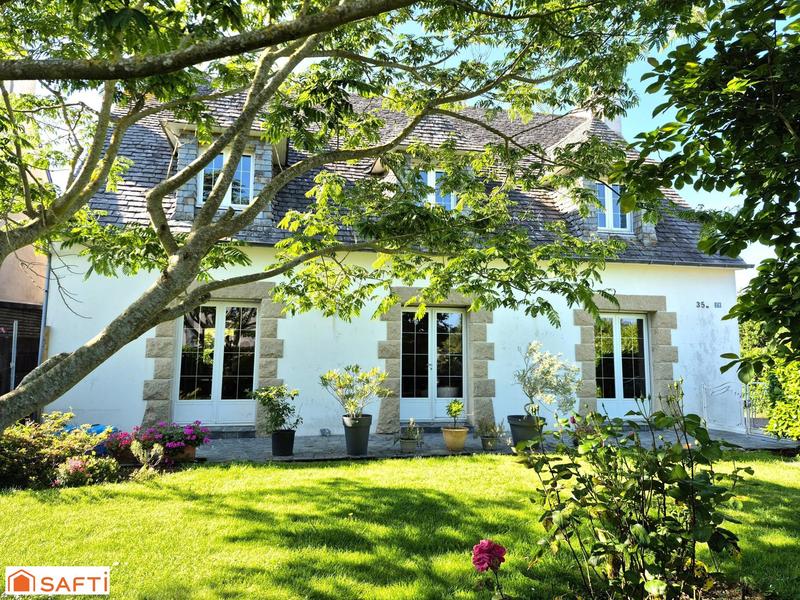 Maison - 163 m² - 8 pièces