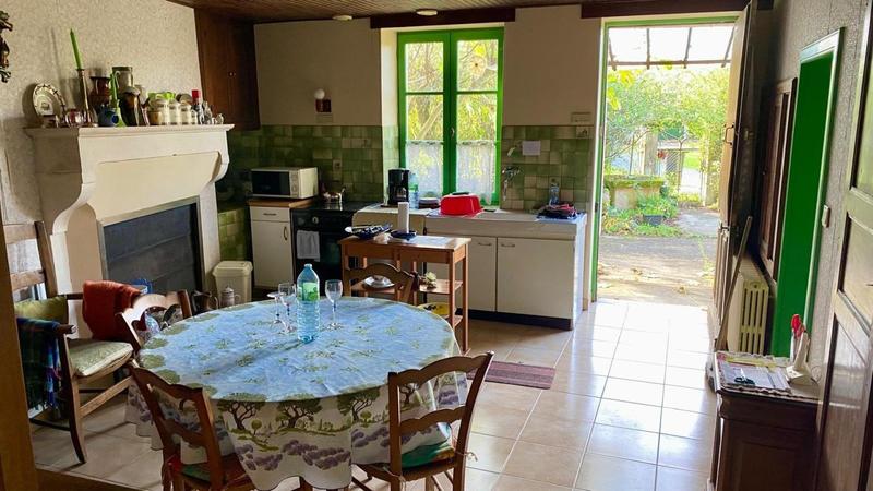 Maison - 94 m² - 5 pièces