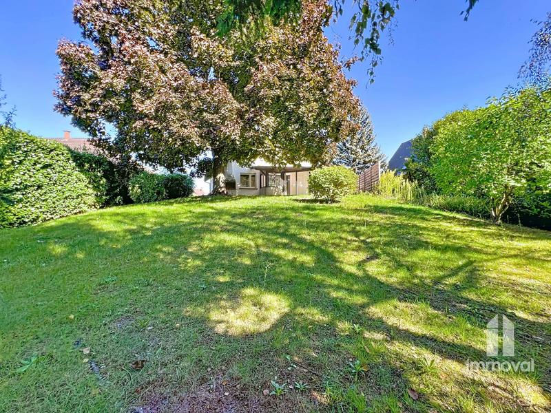 Maison - 180 m² - 5 pièces