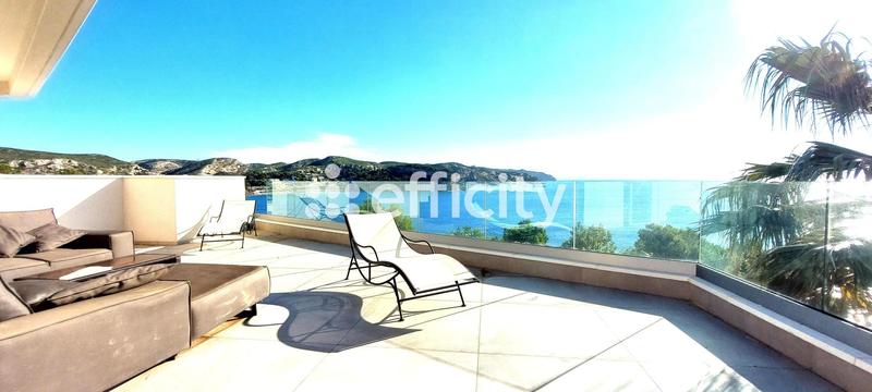 Maison - 430 m² - 10 pièces