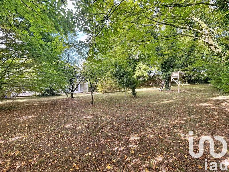 Maison - 273 m² - 10 pièces