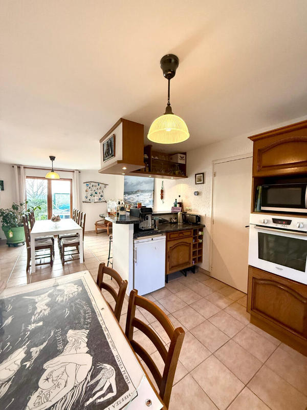 Maison - 147 m² - 7 pièces