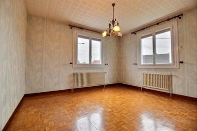 Maison - 94 m² - 4 pièces