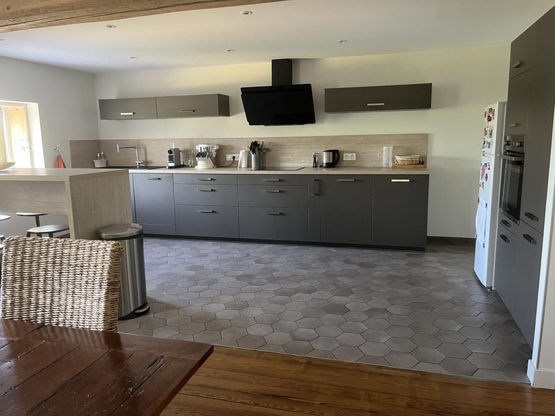 Maison - 352 m² - 8 pièces