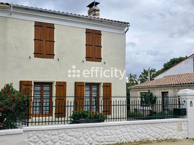 Maison - 85 m² - 5 pièces