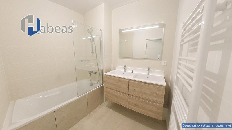 Appartement - 103 m² - 4 pièces