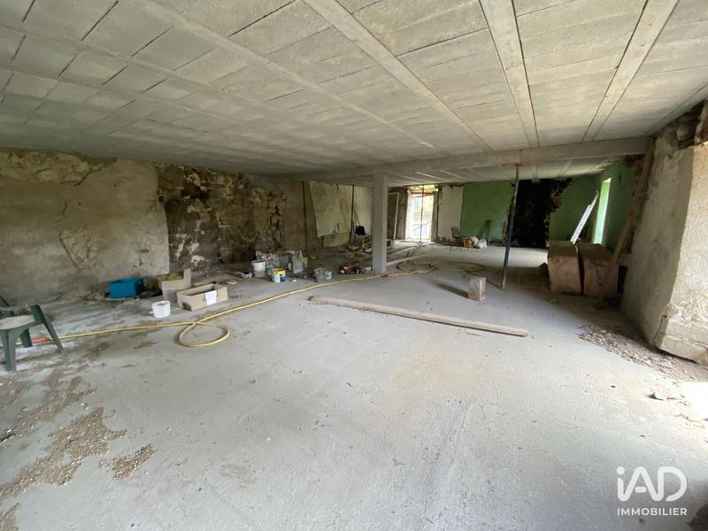 Appartement - 270 m² - 1 pièce