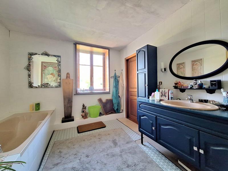 Maison - 110 m² - 5 pièces