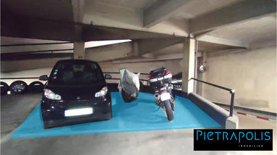Parking / Garage - 20 m²