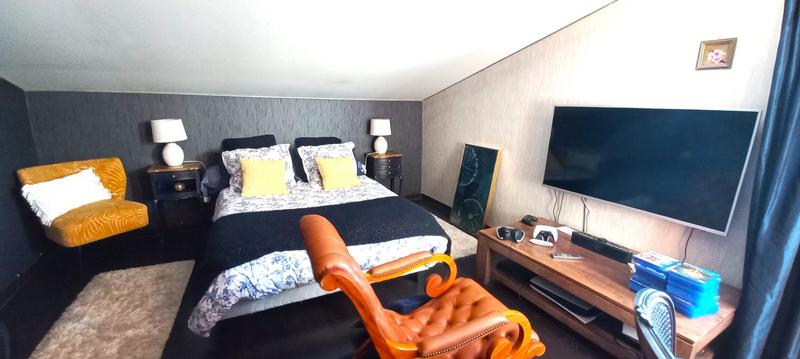 Maison - 150 m² - 7 pièces