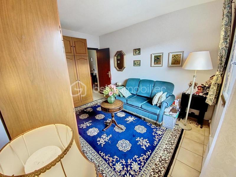 Maison - 180 m² - 6 pièces