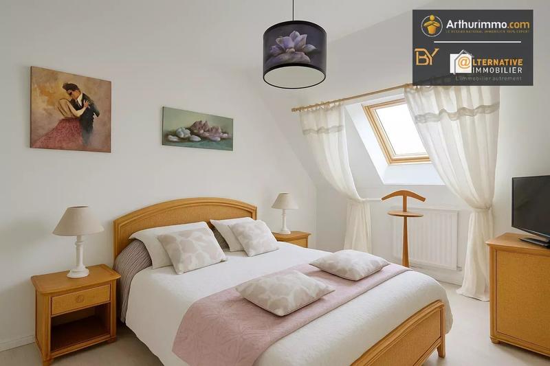 Maison - 183 m² - 8 pièces