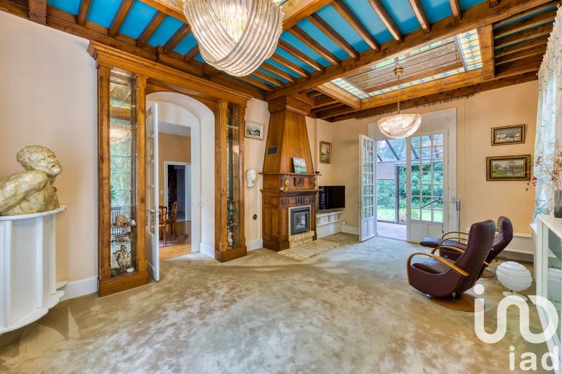 Maison - 315 m² - 12 pièces