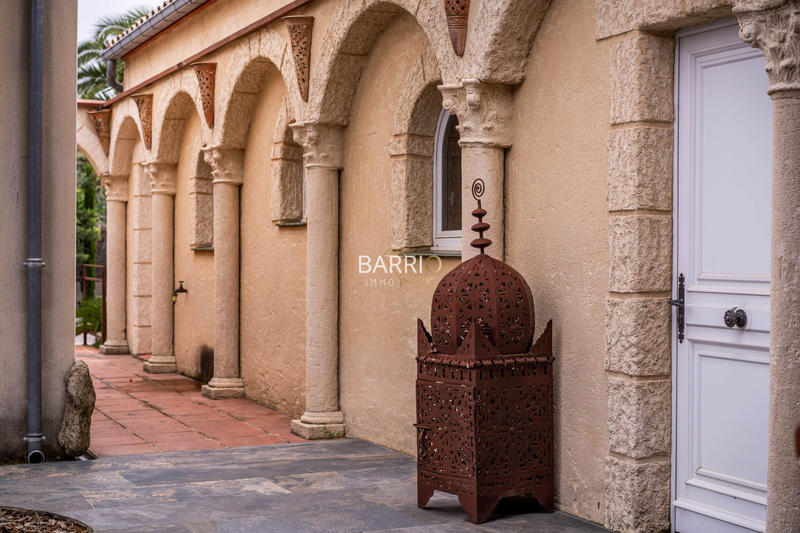 Mas - 213 m² - 4 pièces