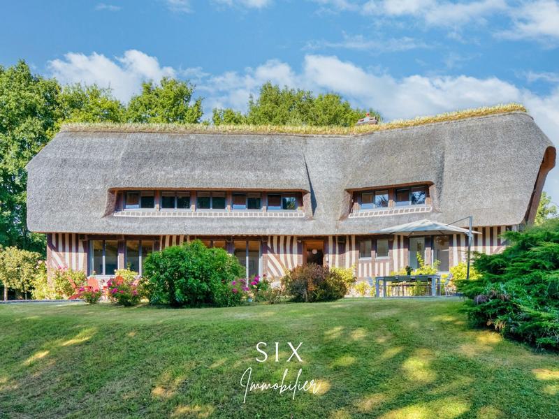 Maison - 231 m² - 8 pièces