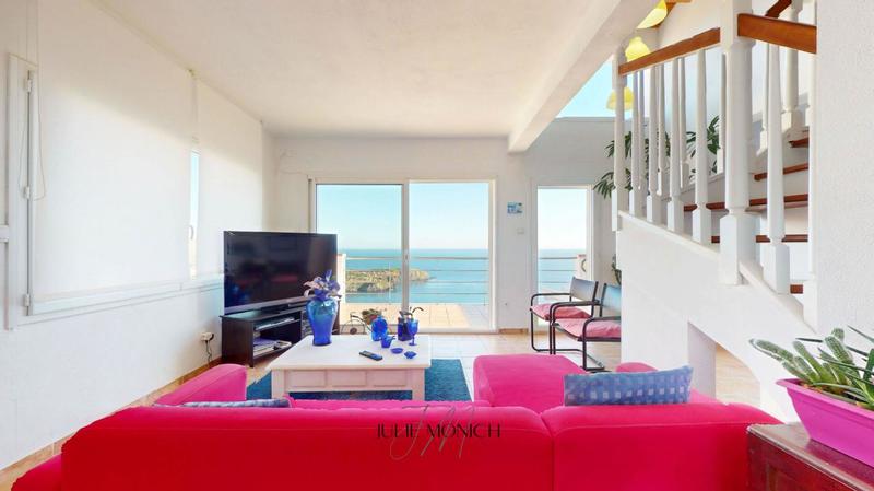 Appartement - 99 m² - 6 pièces