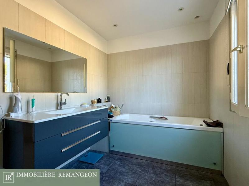 Maison de village - 135 m² - 6 pièces