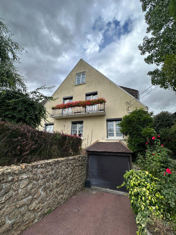 Maison - 139 m² - 6 pièces