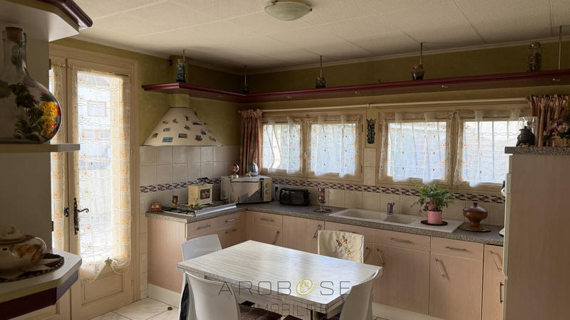 Maison - 105 m² - 5 pièces