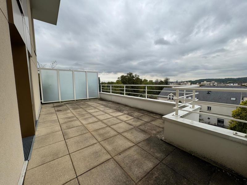 Appartement - 106 m² - 5 pièces