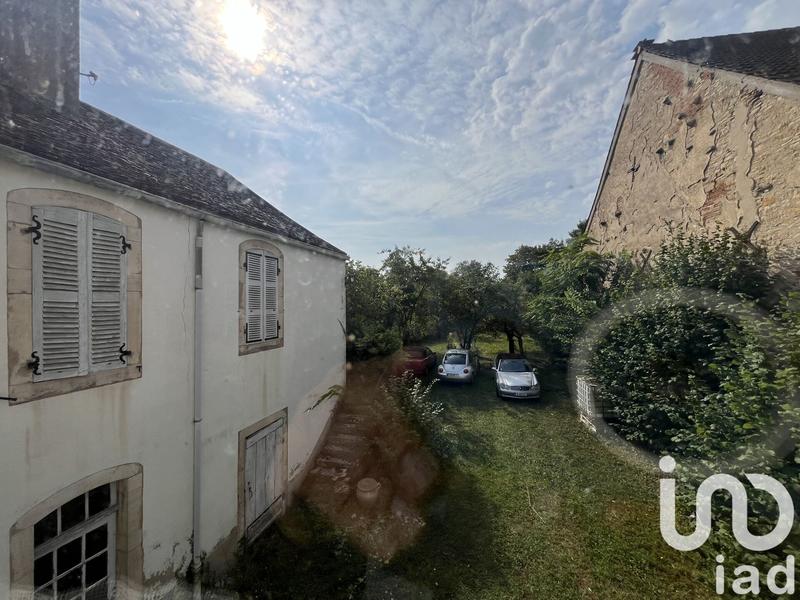 Maison de village - 234 m² - 8 pièces