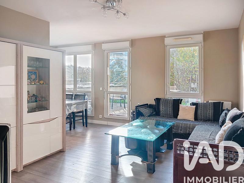 Appartement - 75 m² - 4 pièces