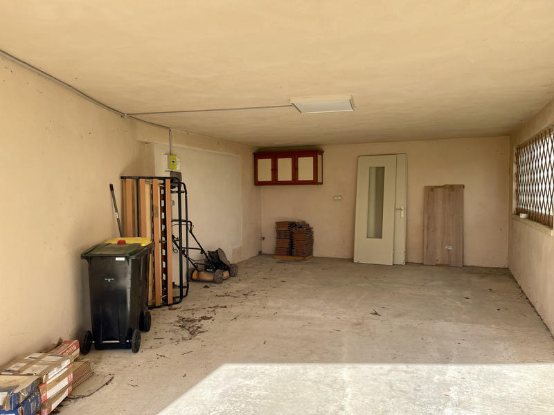 Appartement - 90 m² - 3 pièces