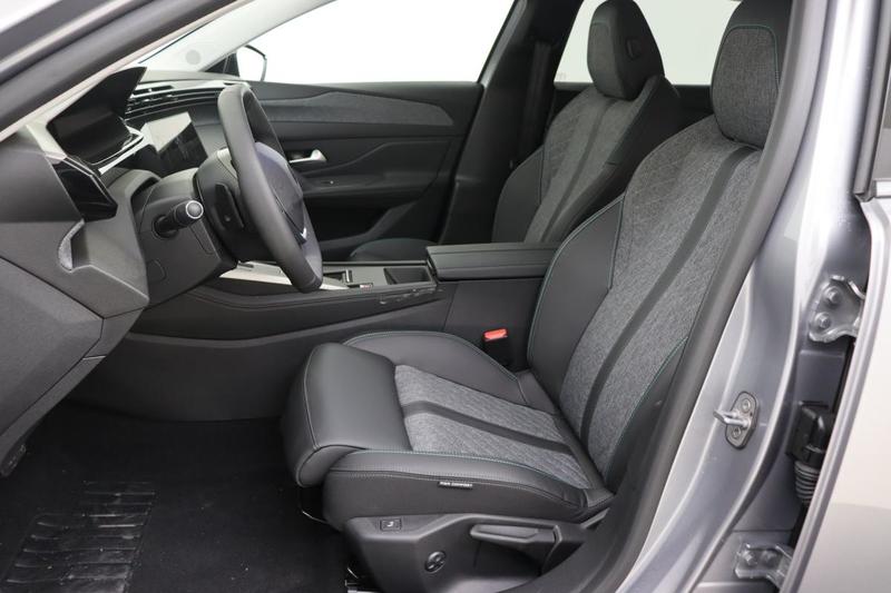 Peugeot 408 1.2 Hybrid 145 Allure E-Dcs6